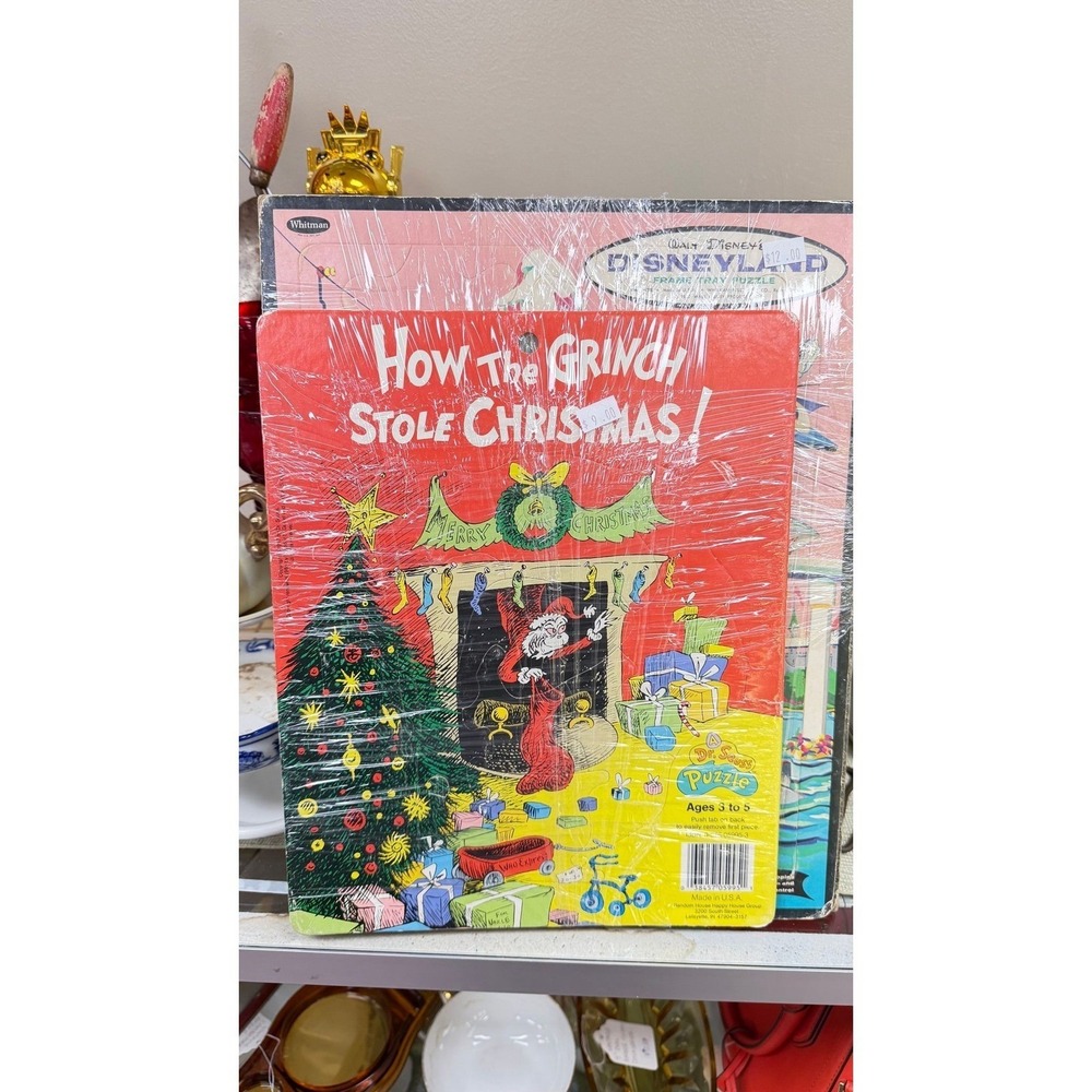 Dr. Seuss Grinch Fireplace Puzzle